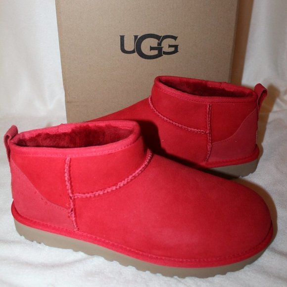 NIB UGG ULTRAMINI SUEDE SHEARLING LINED‎ ANKLE BOOTS RED - Picture 1 of 7